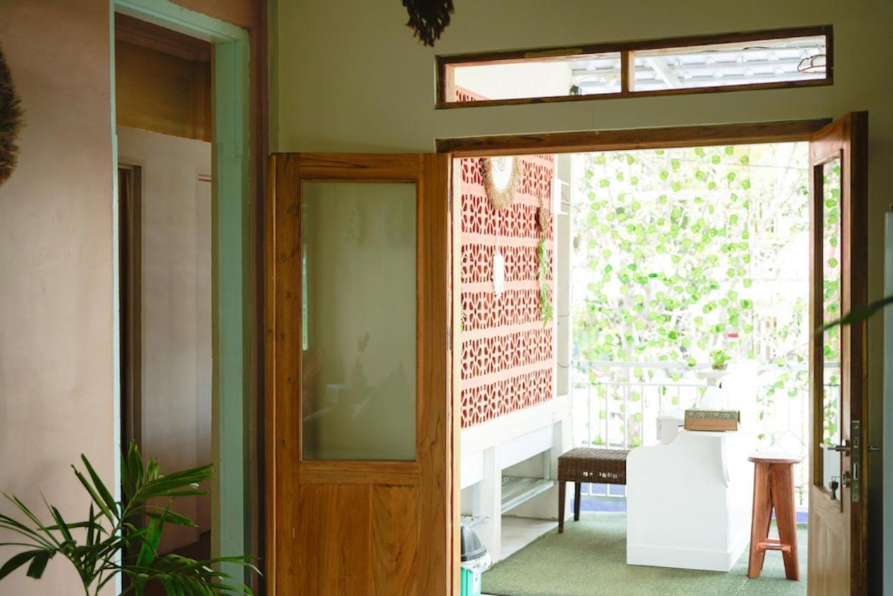 Hostel Bajo Bunkhouse Labuan Bajo Exteriér fotografie